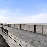 Wayqup Met Groot Terras Apartment Ostend