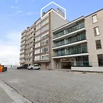 Wayqup Met Groot Terras * Oostende