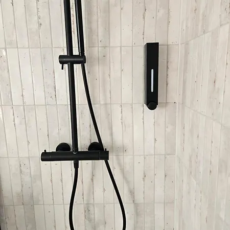 Wayqup Met Groot Terras Daire *