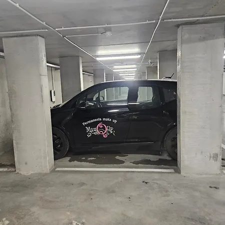 Daire Wayqup Met Groot Terras *