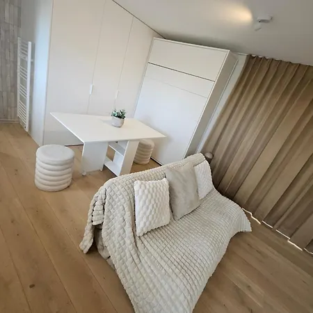 Wayqup Met Groot Terras Appartement