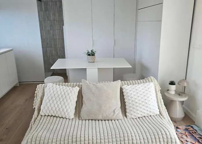 Wayqup Met Groot Terras Ostend